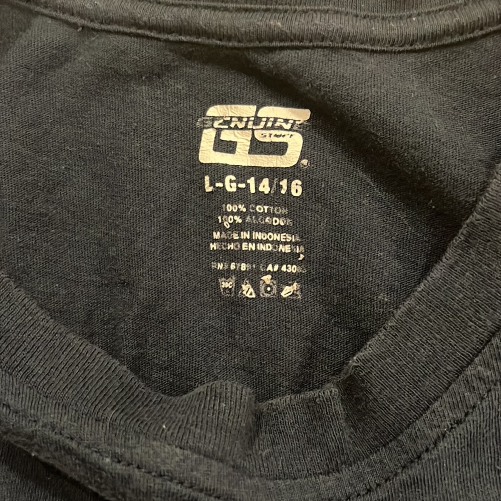 UNC T-shirt - Picture 2 of 3